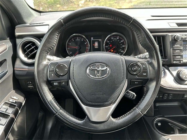 2018 Toyota RAV4 SE